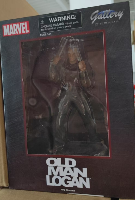 Diamond Select Toys Marvel Comics Old Man Logan Gallery PVC Statue