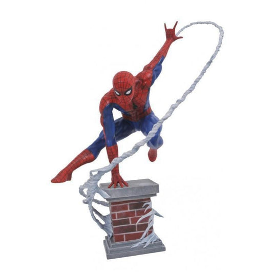 Diamond Select Toys Marvel Spider-Man Premier Collection 12'' Resin Statue