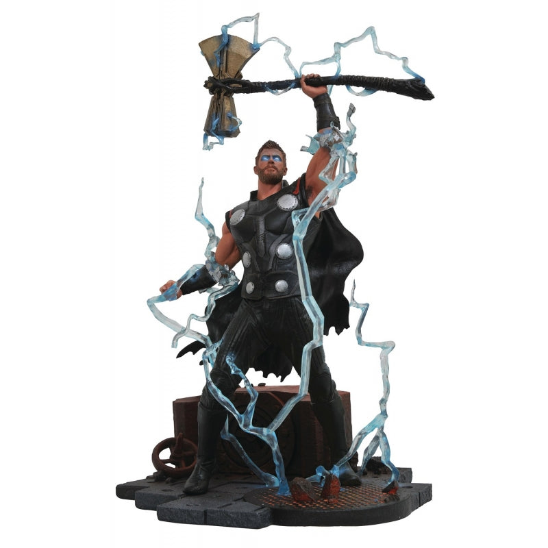 Diamond Select Toys Marvel Thor (Avengers: Infinity War) Gallery PVC Diorama Figure