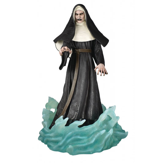 Diamond Select Toys The Nun Gallery 9'' PVC Figure