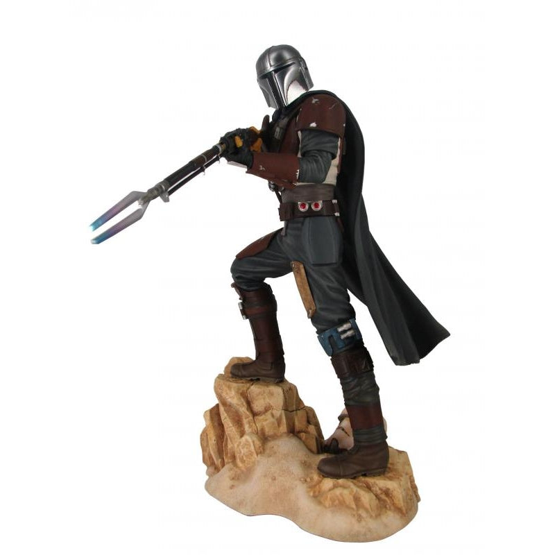 Diamond Select Toys Star Wars The Mandalorian MK1 Premier Collection Statue