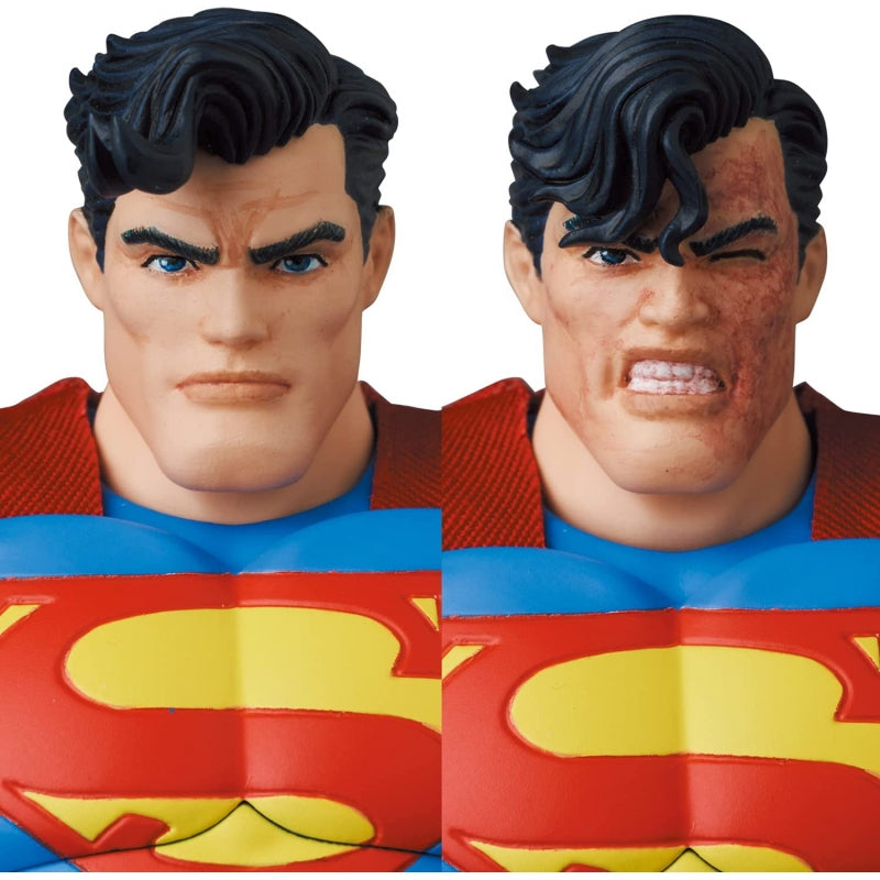 Medicom MAFEX Superman The Dark Knight Returns Comic Edition Action Figure