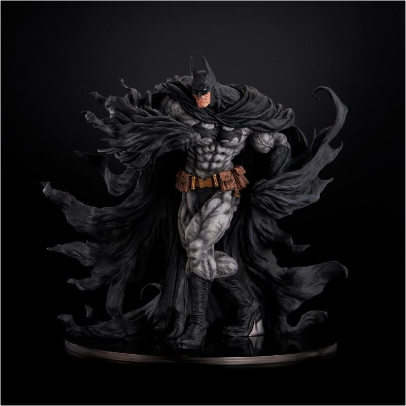 Union Creative DC Batman Hard Black Ver. SOFBINAL 14'' Vinyl Figure