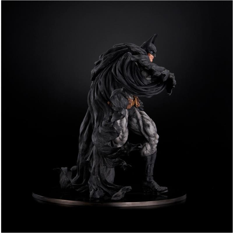 Union Creative DC Batman Hard Black Ver. SOFBINAL 14'' Vinyl Figure
