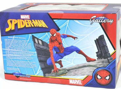 Diamond Select Toys Marvel Spider-Man Comic Gallery PVC Figure