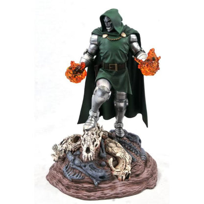 Diamond Select Toys Marvel Gallery Doctor Doom PVC Statue