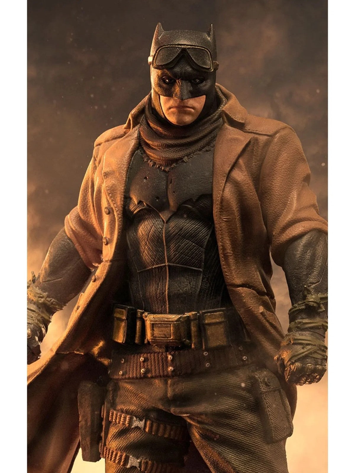 Iron Studios DC Zack Snyder’s Justice League Knightmare Batman BDS Art Scale 1/10 Statue