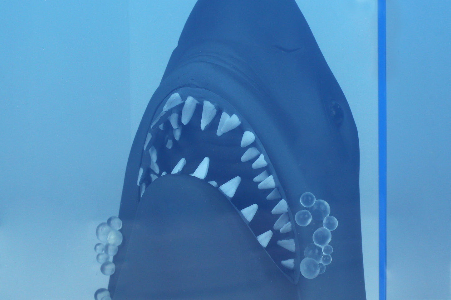 Jaws 50th Anniversary Movie 3D Poster Statue