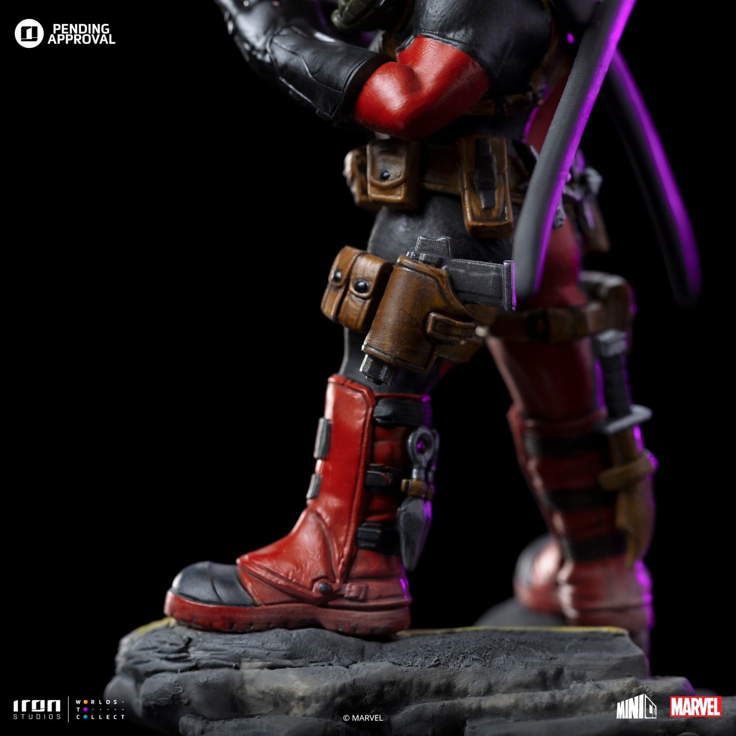 Iron Studios Marvel Comics Deadpool MiniCo Statue