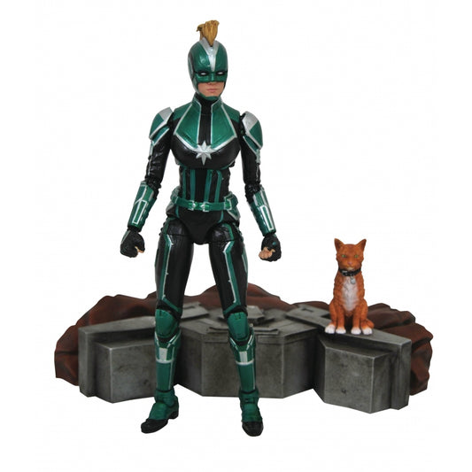 Diamond Select Toys Marvel Captain Marvel (Starforce Uniform Version) Select Action Figure