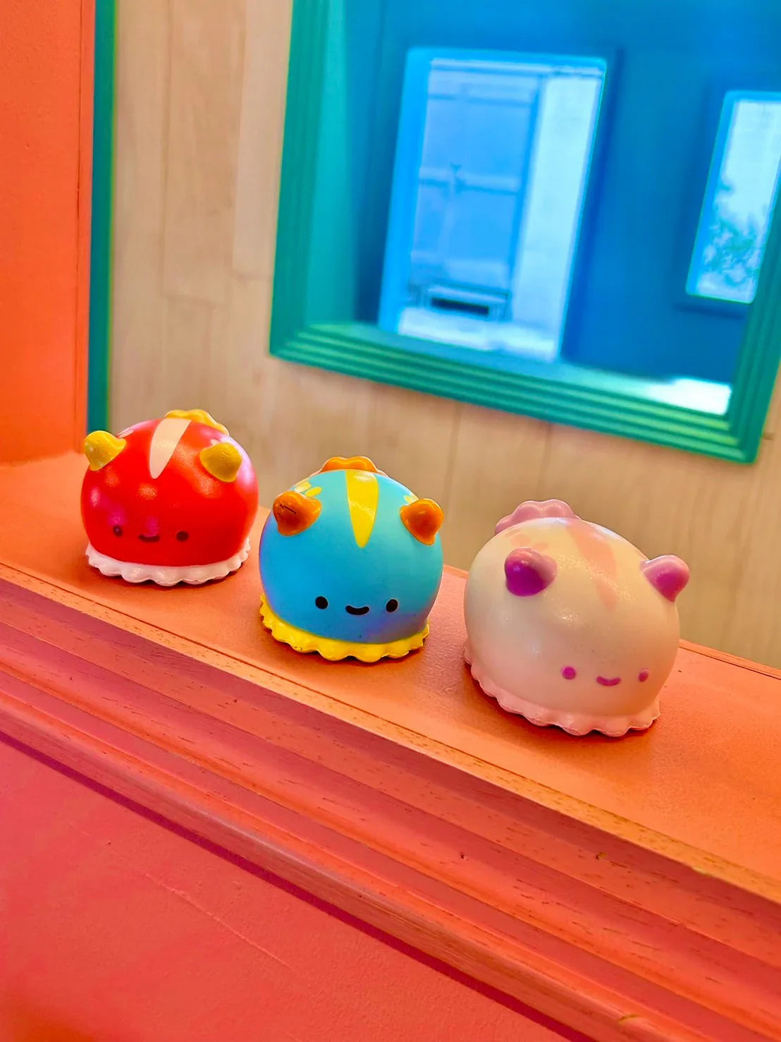 iBloom Squishy Sea Slug Squishy Kawaii Soft Scented Slow Rising Stress Relief