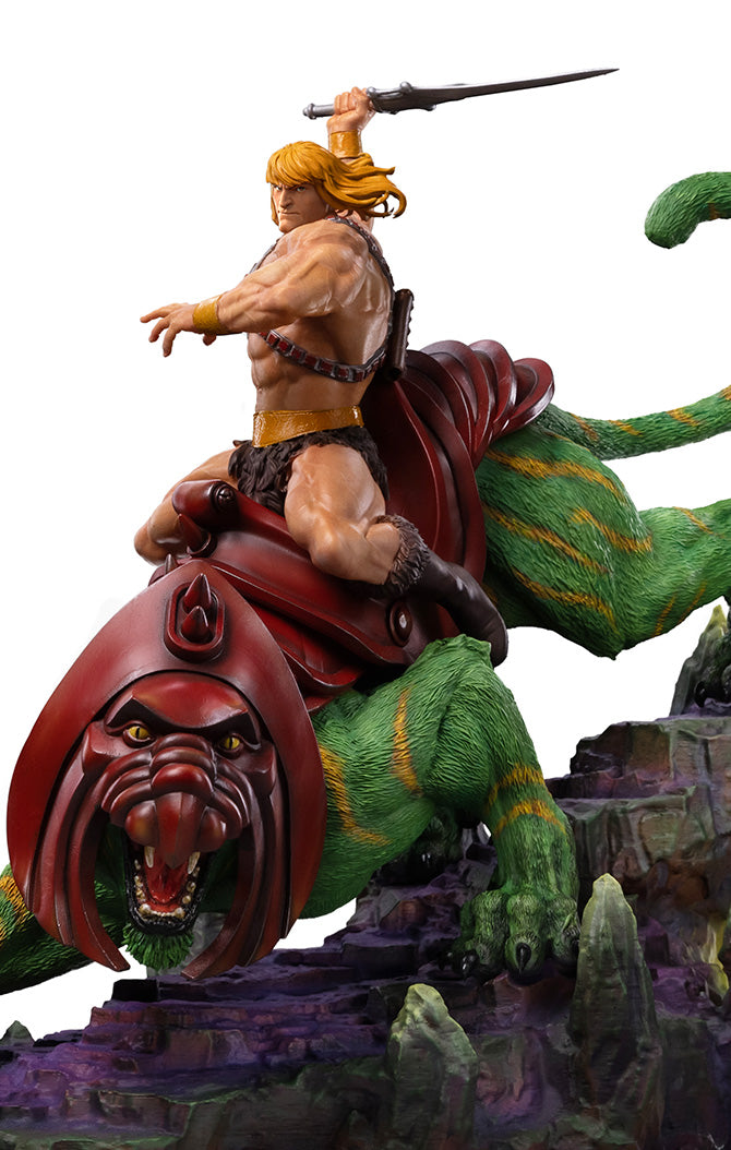 Iron Studios Masters of the Universe He-Man and Battle Cat Deluxe Art Scale 1/10 Statue