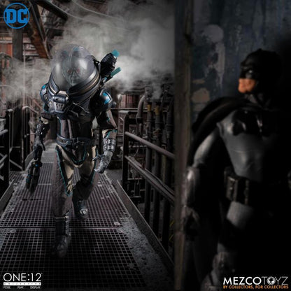 Mezco DC Comics Mr. Freeze ONE:12 Collective Action Figure