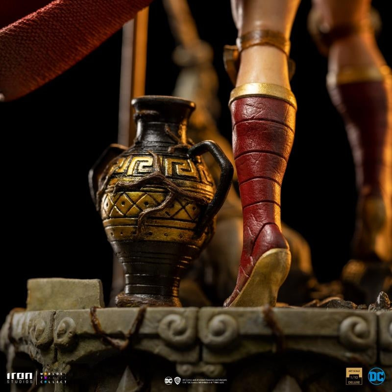Iron Studios DC Wonder Woman Unleashed BDS Art Scale 1/10 Statue