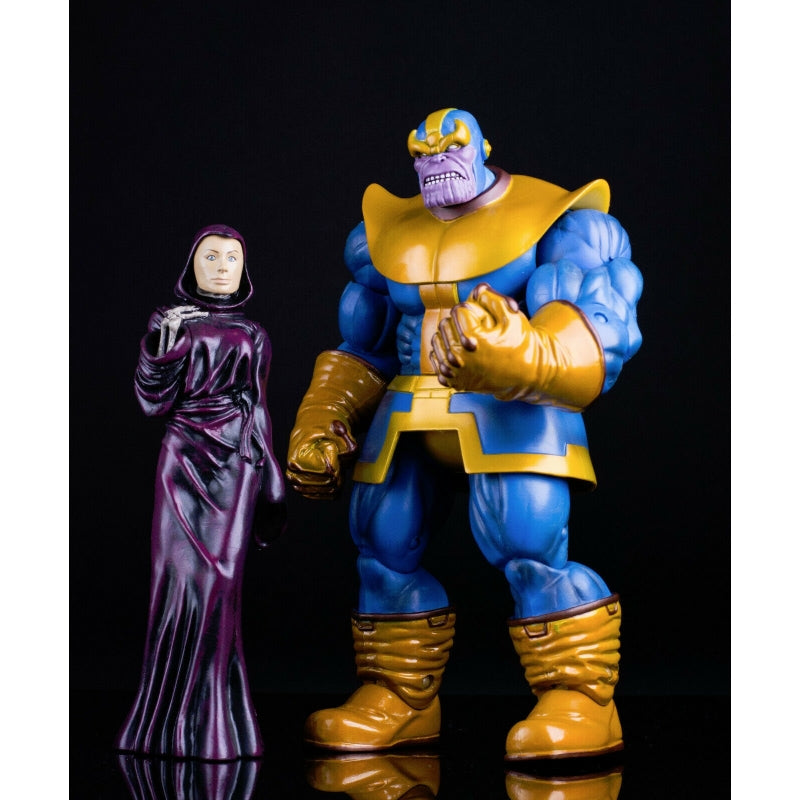 Diamond Select Toys Marvel Thanos with Removable Infinity Gauntlet and Unarticulated Death Select Action Figure
