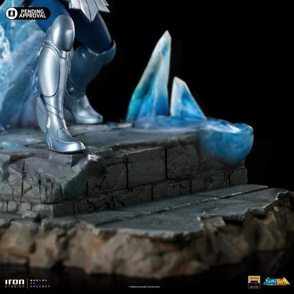 Iron Studios Saint Seiya Cygnus Hyoga Deluxe Art Scale 1/10 Statue