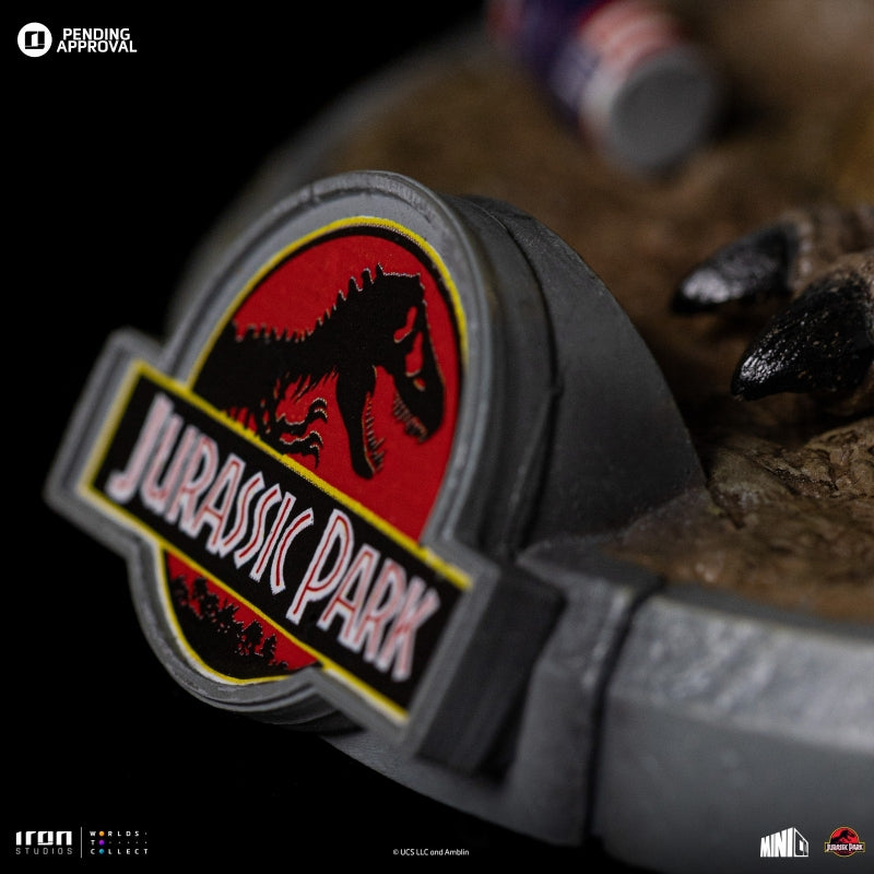 Iron Studios Jurassic Park Dilophosaurus Minico Statue