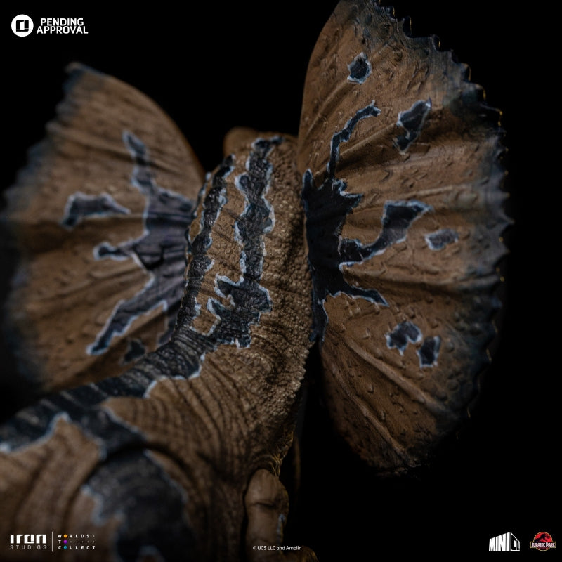 Iron Studios Jurassic Park Dilophosaurus Minico Statue