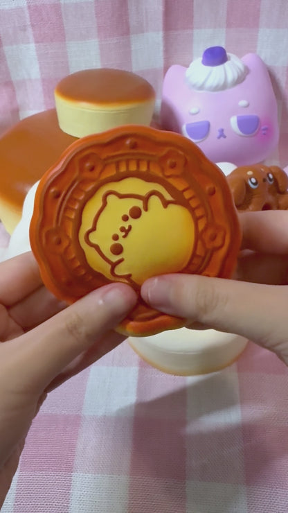 iBloom Squishy Marmo Mooncake Toasty Scent Kawaii Soft Scented Slow Rising Stress Relief
